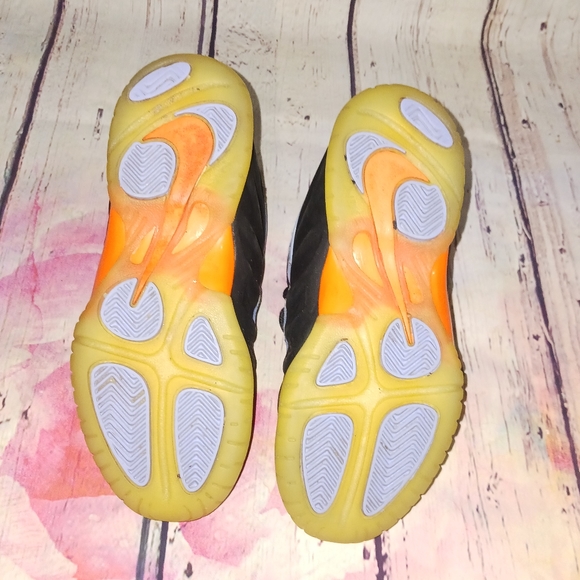 Nike Little Posite One GS 'Twilight Pulse' Orange, Black Sneakers - Picture 6 of 6